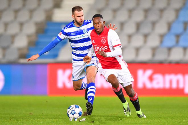 默契是他们 默契是他们